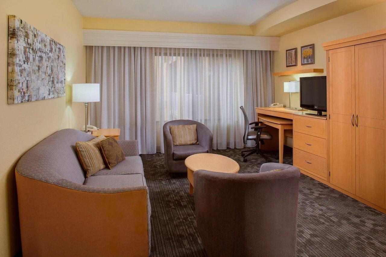 Courtyard By Marriott Sandestin At Grand Boulevard Miramar Beach Exterior photo