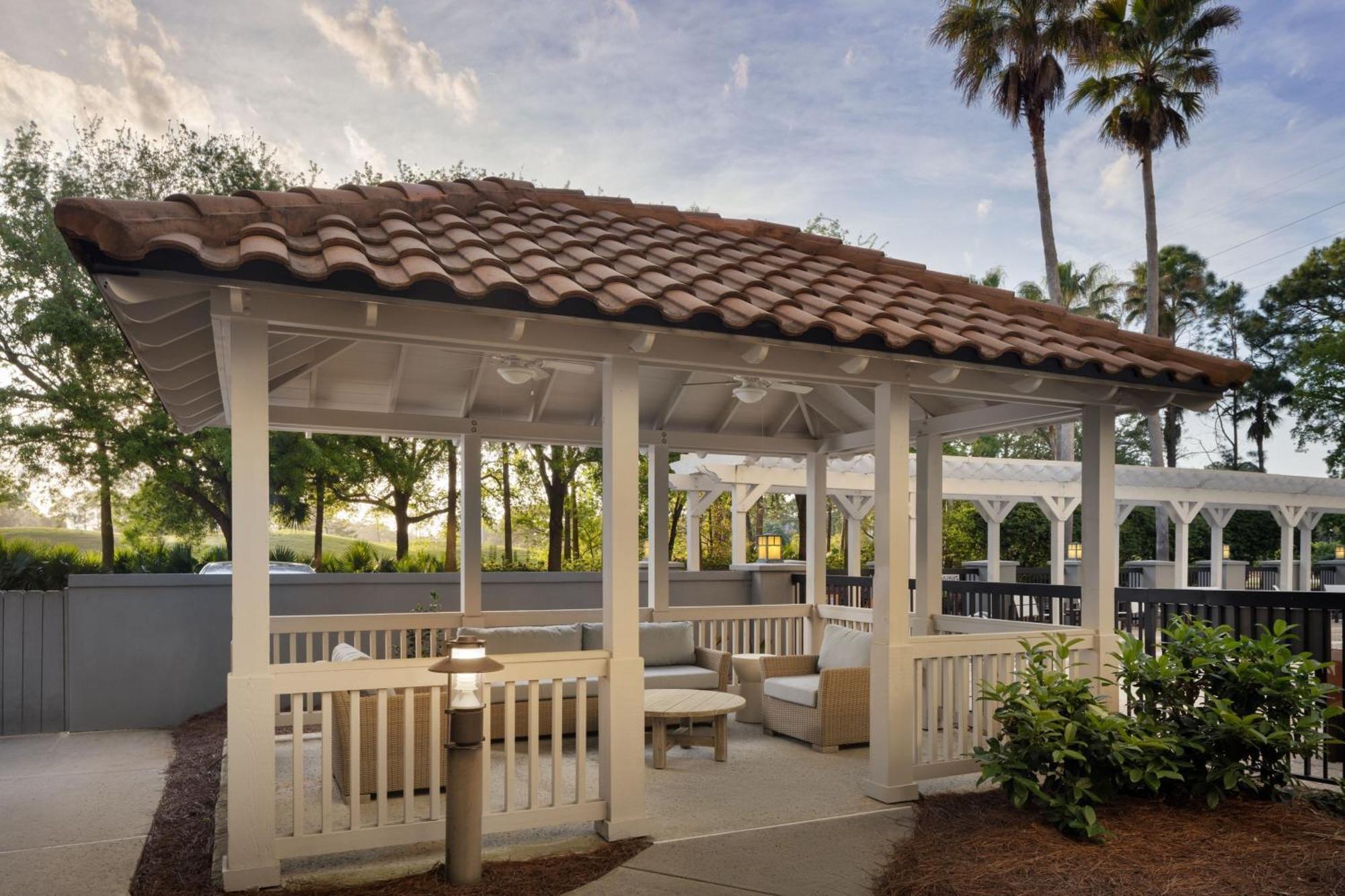 Courtyard By Marriott Sandestin At Grand Boulevard Miramar Beach Exterior photo