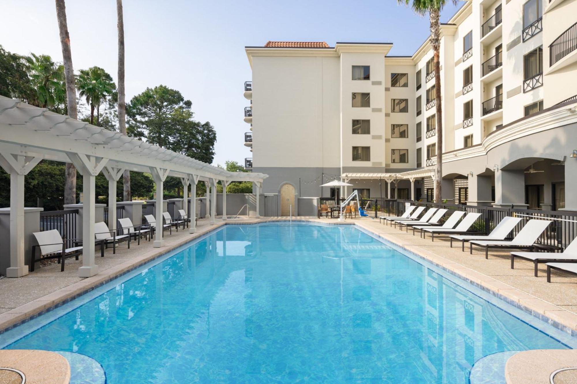 Courtyard By Marriott Sandestin At Grand Boulevard Miramar Beach Exterior photo