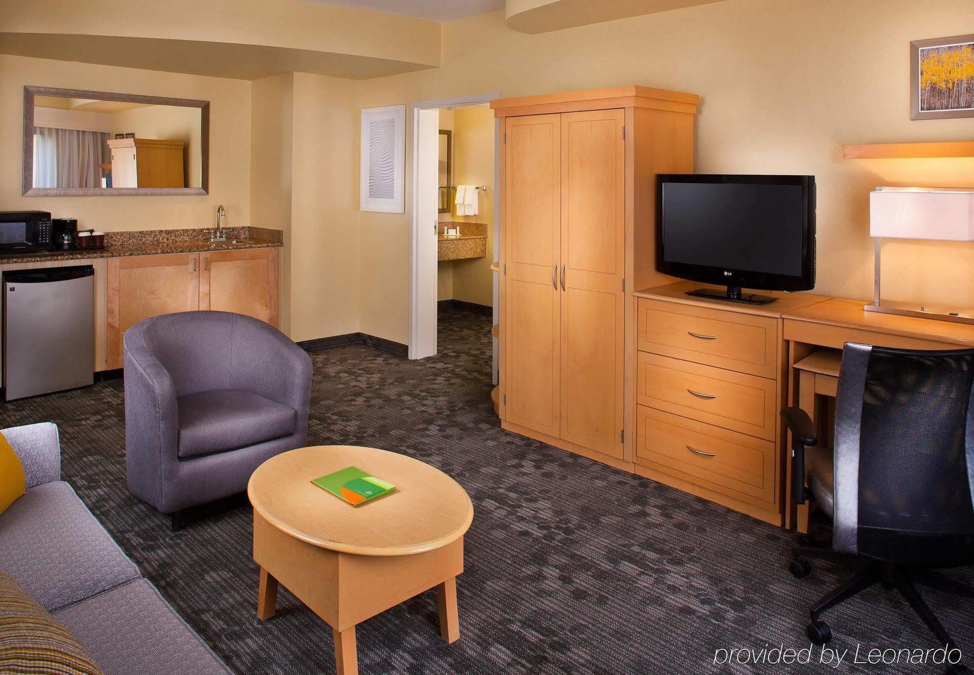 Courtyard By Marriott Sandestin At Grand Boulevard Miramar Beach Exterior photo